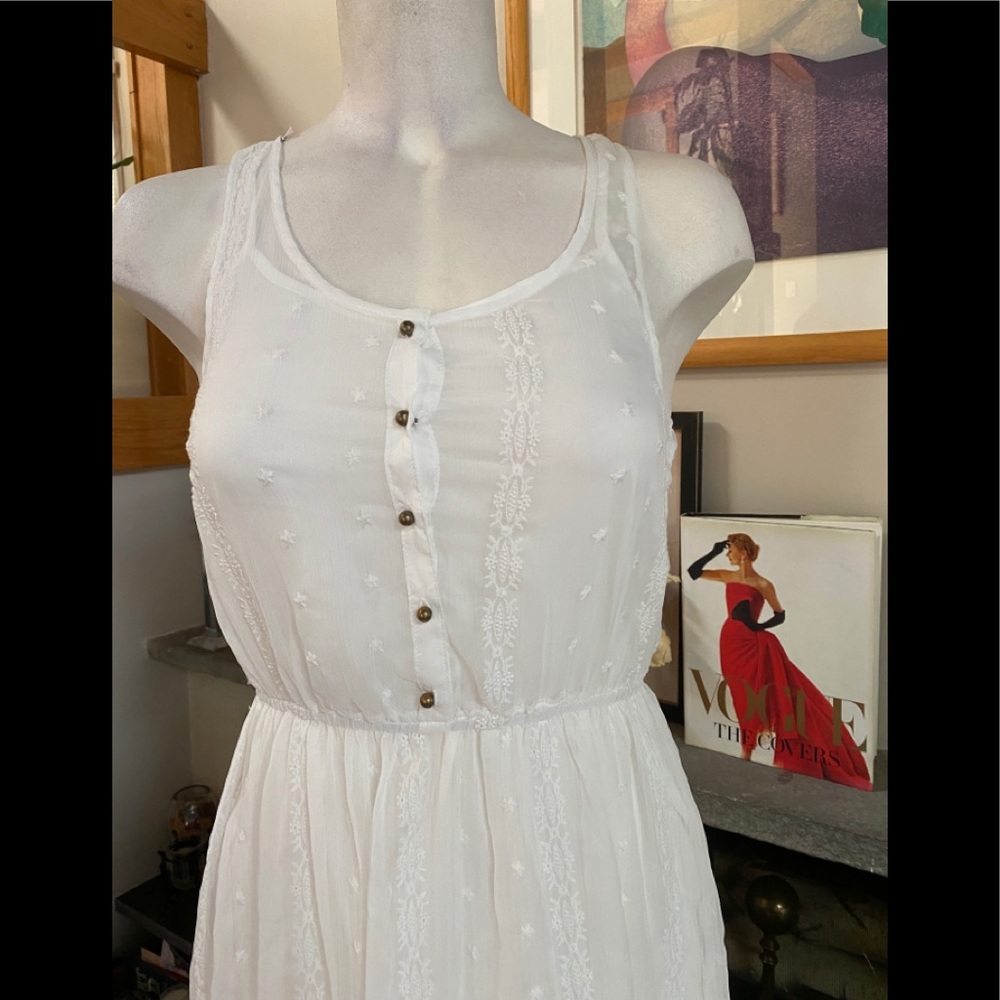 Forever 21 Sheer White Maxi Dress - Picture 6 of 12